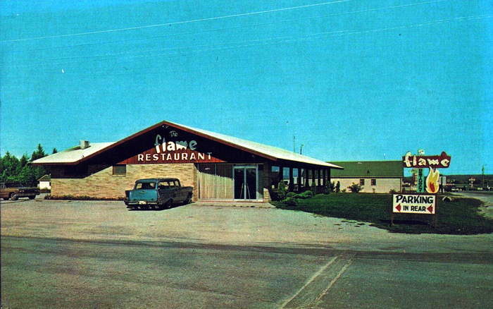 Mackinaw Pastie & Cookie Co (Flame Restaurant) - Vintage Postcard (newer photo)